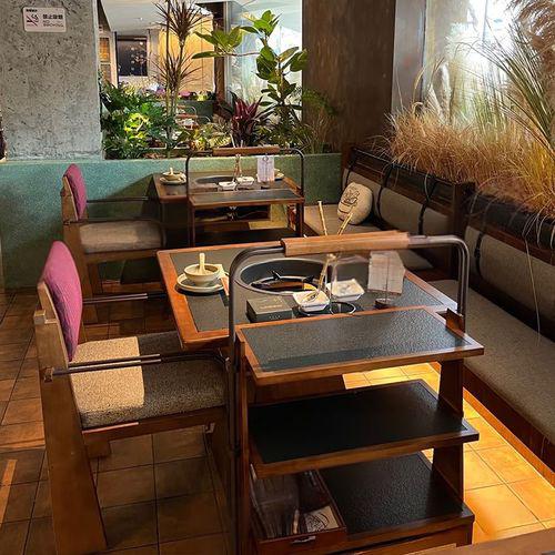 盘锦市岩板餐桌火锅桌 - 价格
